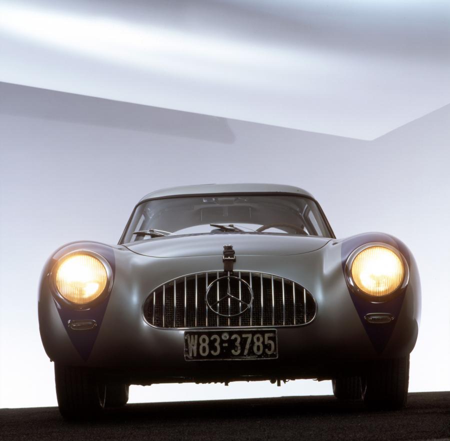  Mercedes-Benz 300 SL 1952 года  (фото 30 из 39)